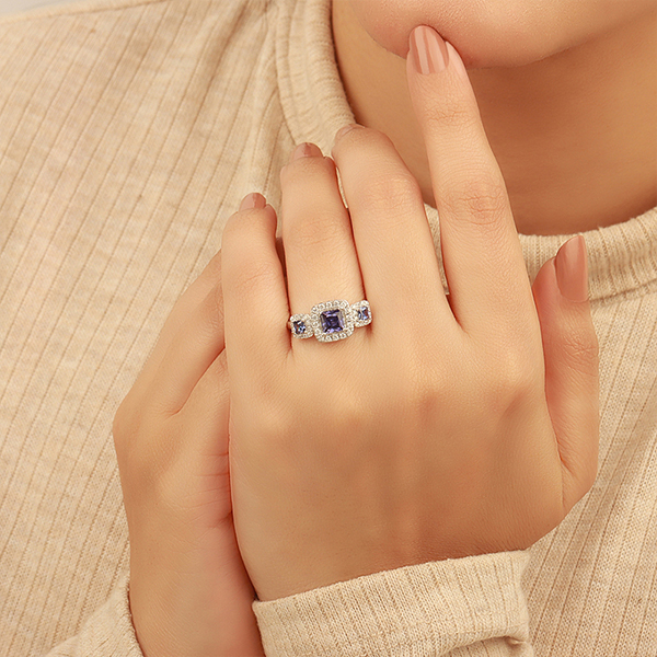 Tanzanite Ring Right Image