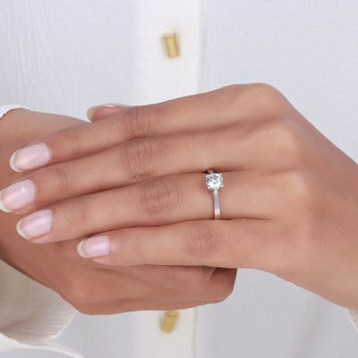 Engagement & wedding ring | resizing guide                            