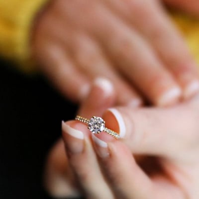 Promise Rings: A Buyer's Guide